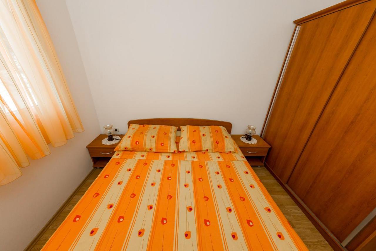 Appartamento Mare&Karlo Mali Drvenik Esterno foto